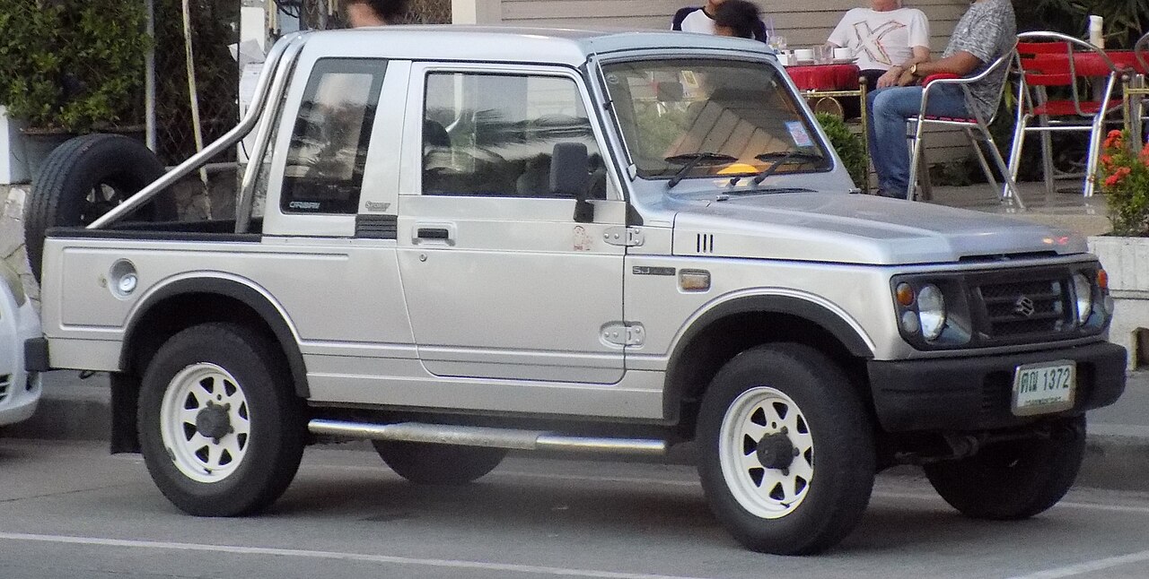Suzuki Caribian versi pikap kabin ganda